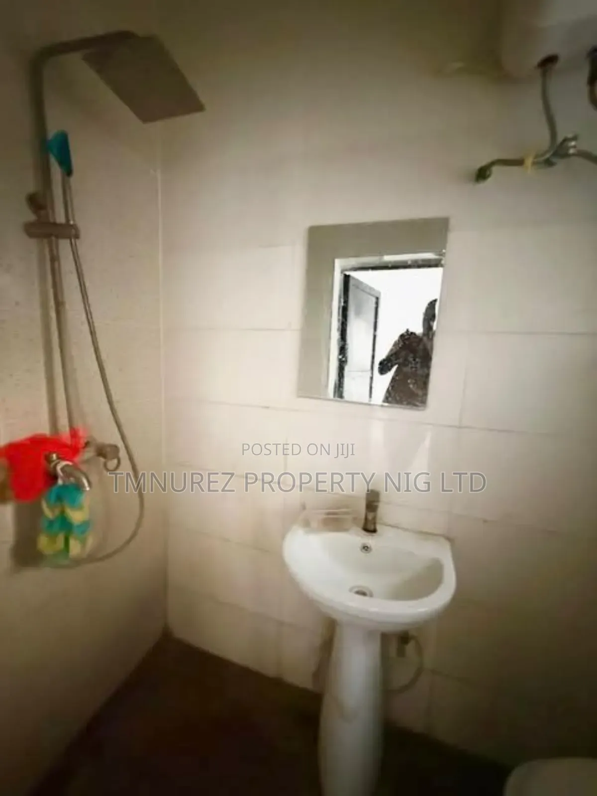 3bdrm Apartment in Ikate for rent in Ikate