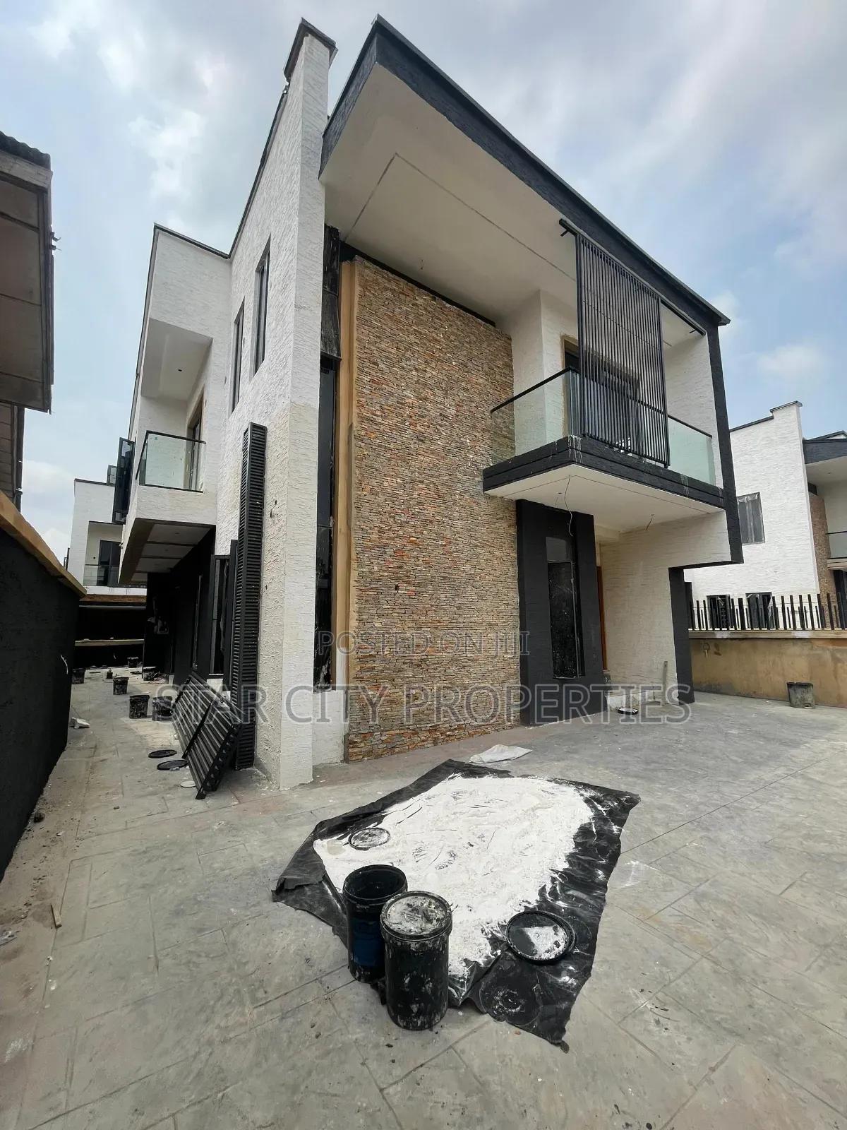 4bdrm Duplex in Ojou, Ojodu for sale in Ojodu