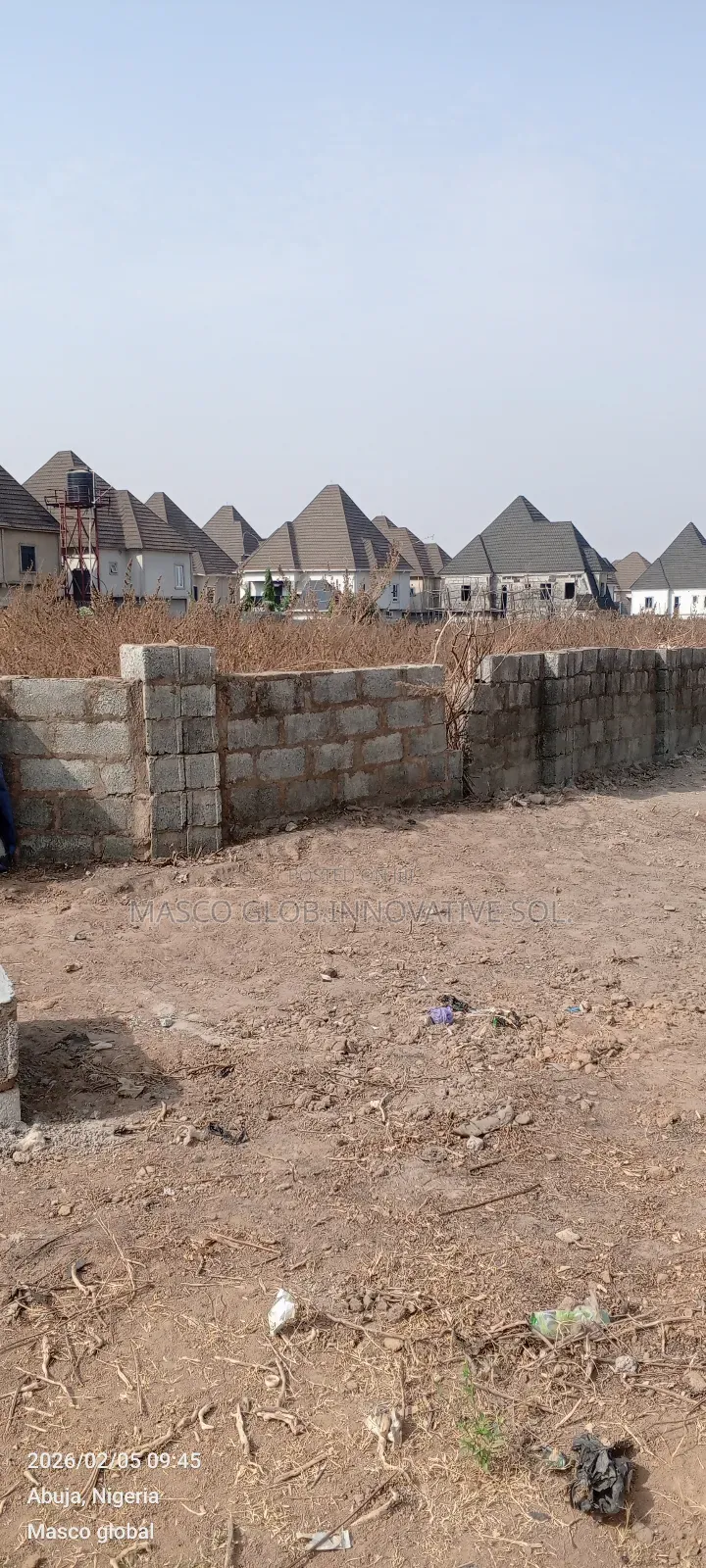 Prime 5,000 SQM Multifunctional Plot for Sale – Airport Road, Abuja in Kiami