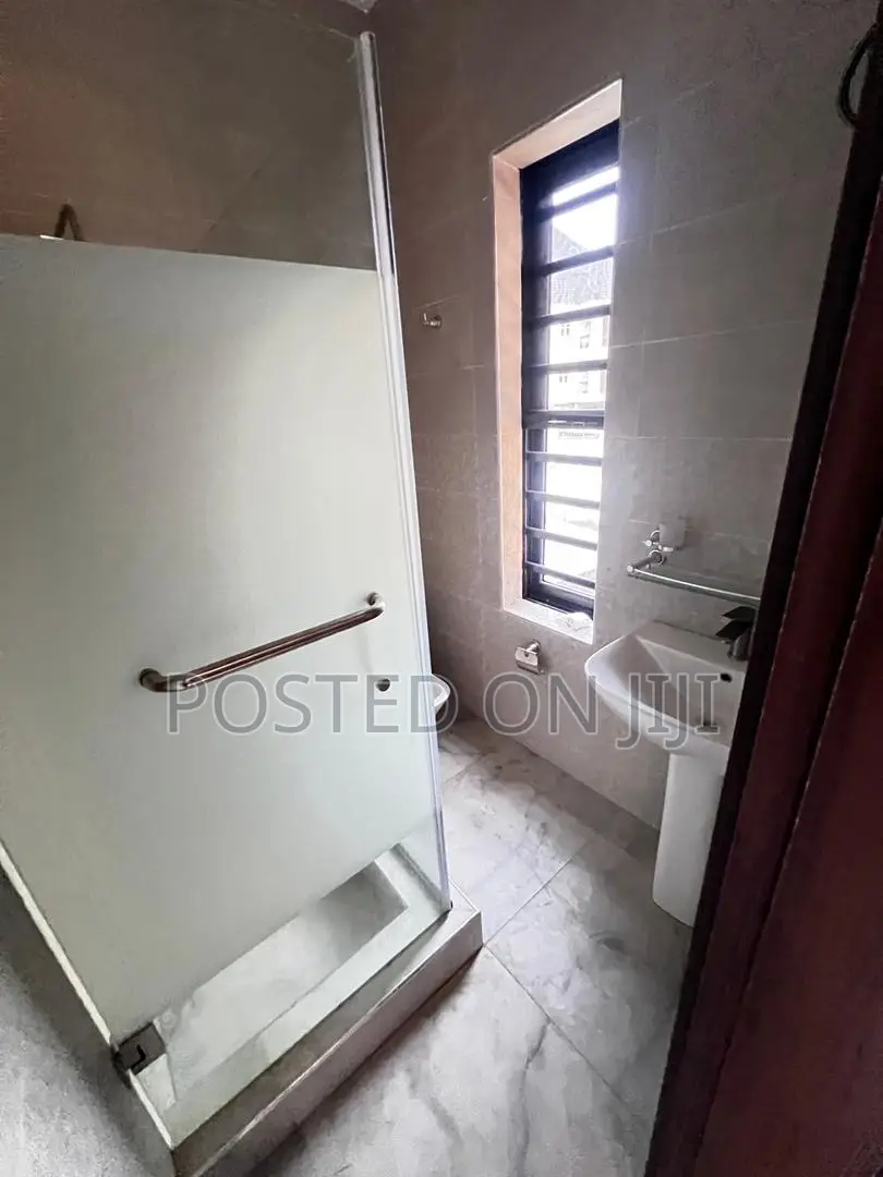 3bdrm Apartment in Main Ikoyi for rent in Old Ikoyi