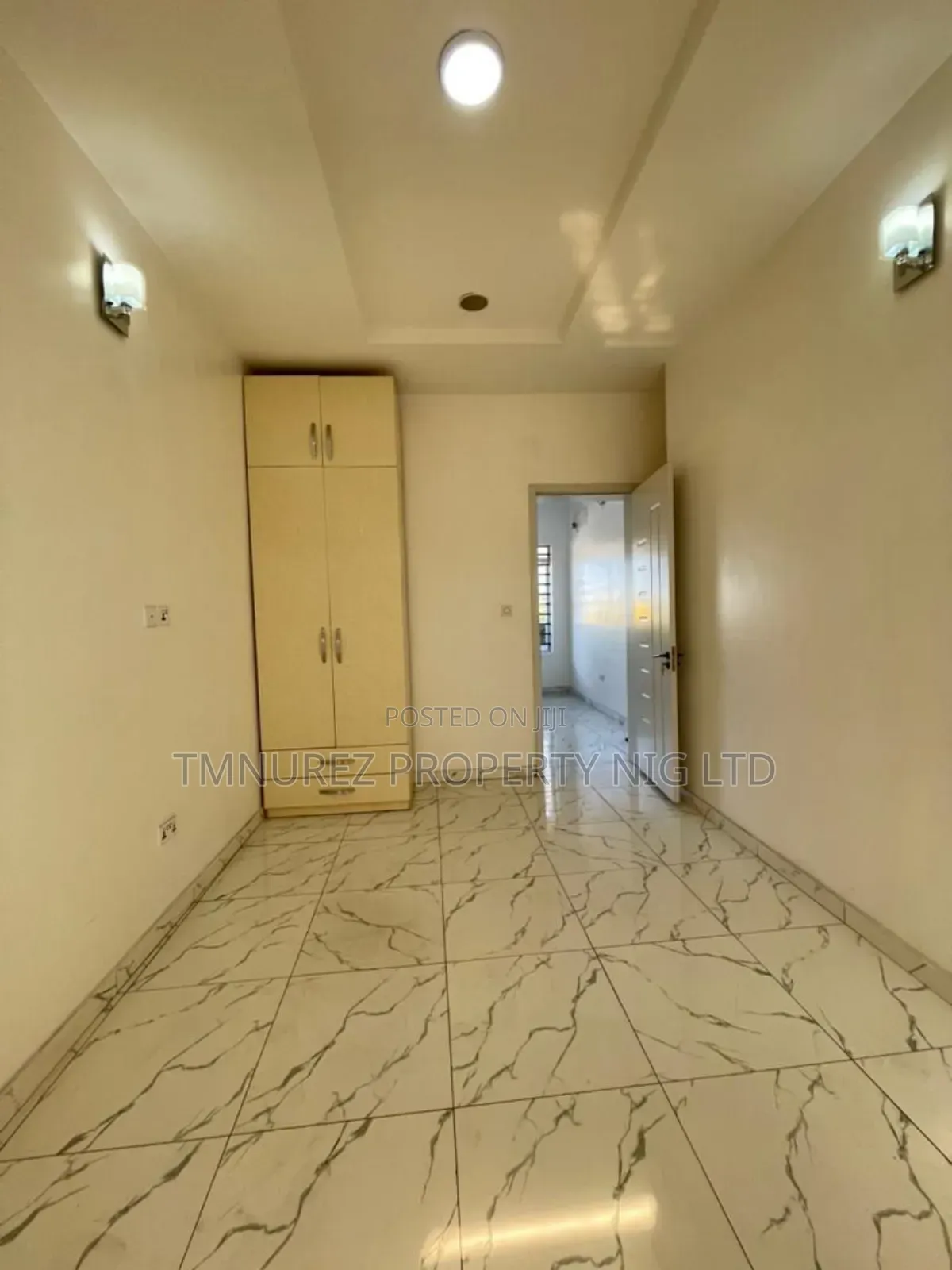 4bdrm Duplex in Oral Estate, Chevron for rent in Chevron