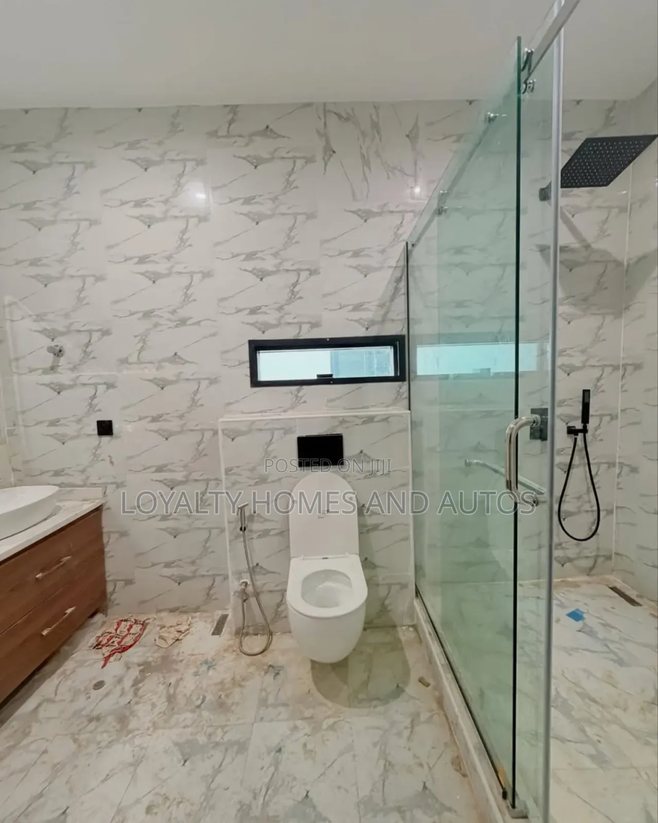 4bdrm Duplex in Adeniyi Jones for sale in Adeniyi Jones