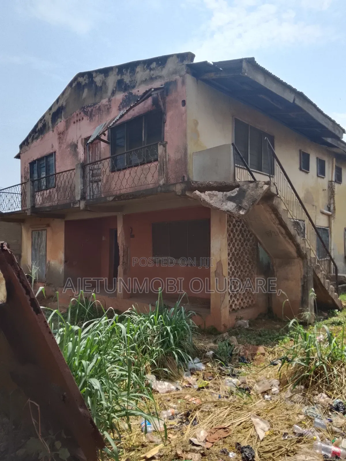 12bdrm Block of Flats in Similoluwa Off for sale in Ado Ekiti