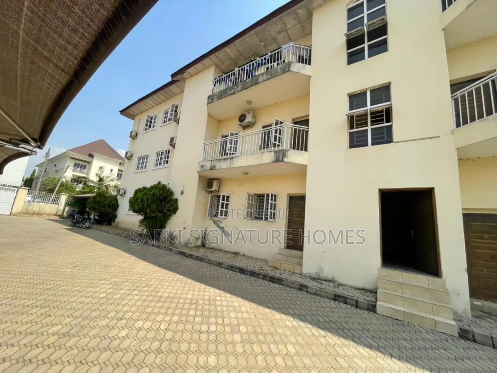 3bdrm Block of Flats in Jabi for sale in Jabi