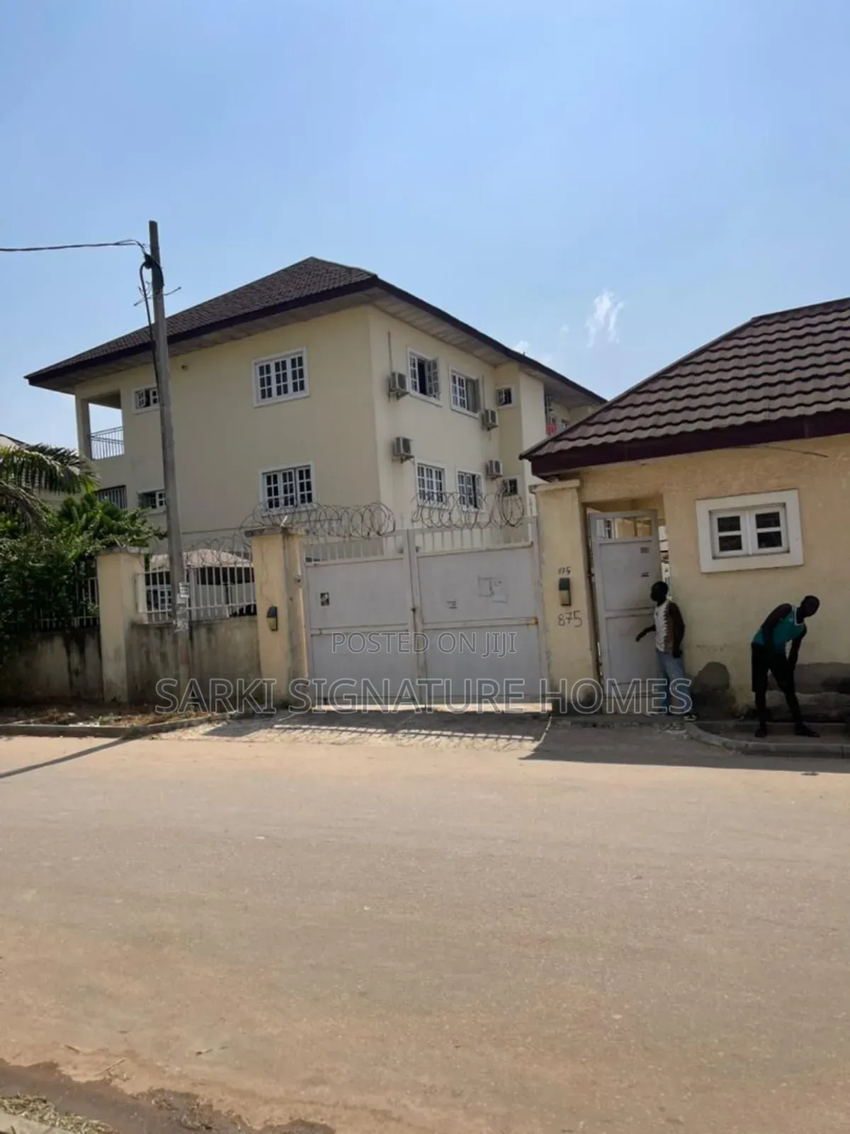 3bdrm Block of Flats in Jabi for sale in Jabi