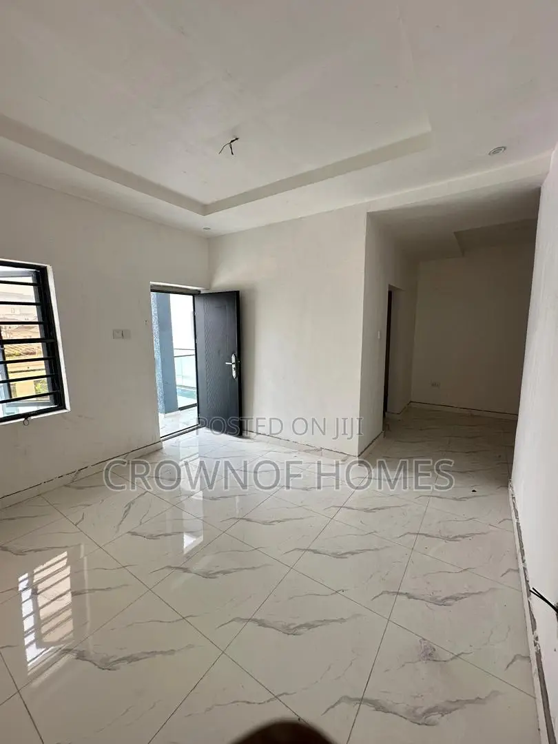 1bdrm Apartment in Sangotedo for sale in Sangotedo