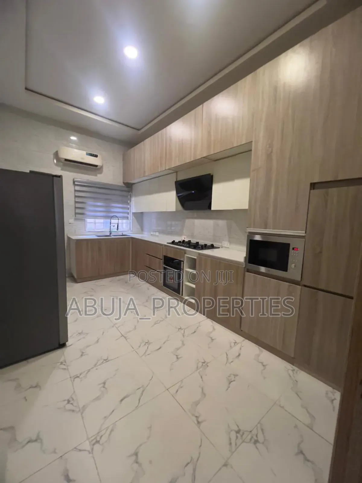 3bdrm Duplex in Jabi for sale in Jabi