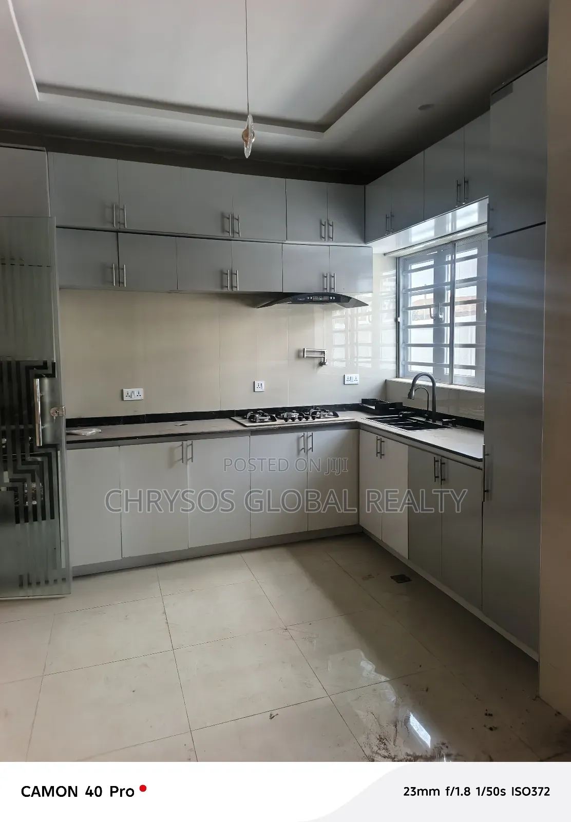 5bdrm Bungalow in Okebadan Estate, for sale in Akobo