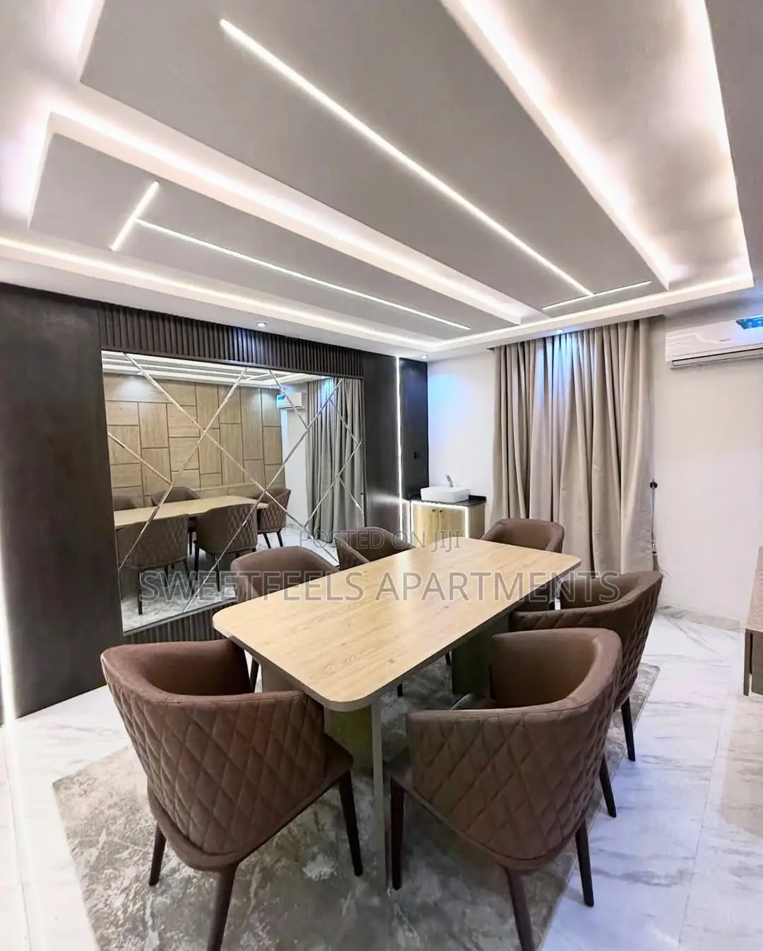 Exquisite 3 Bedroom Apartment Available for Shortlet in Zone 1 / Wuse