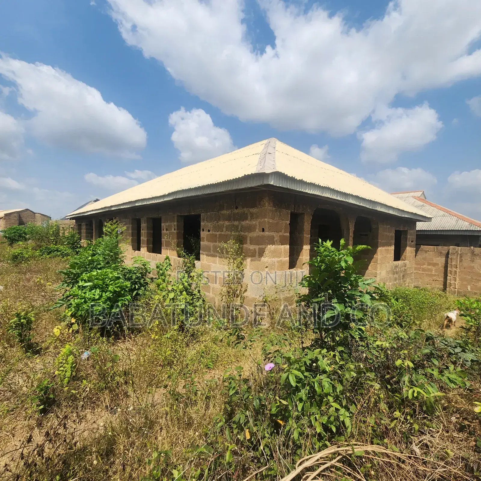2bdrm Block of Flats in Omi Adio for sale in Omi Adio