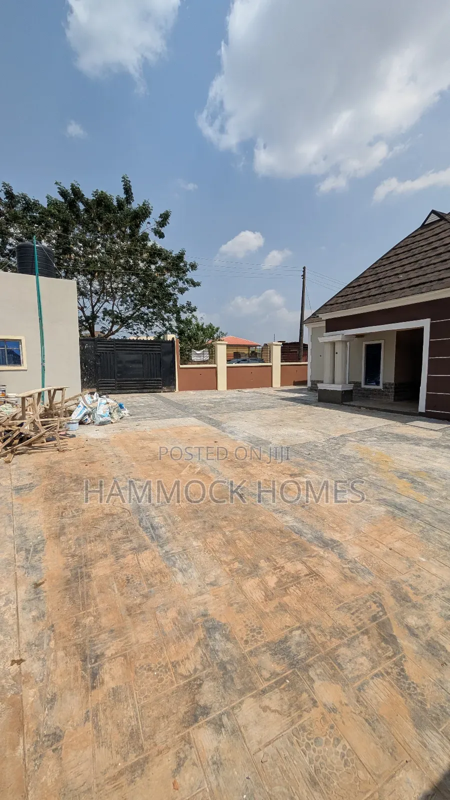 4bdrm Bungalow in Kajorepo, Ojoo for sale in Ojoo