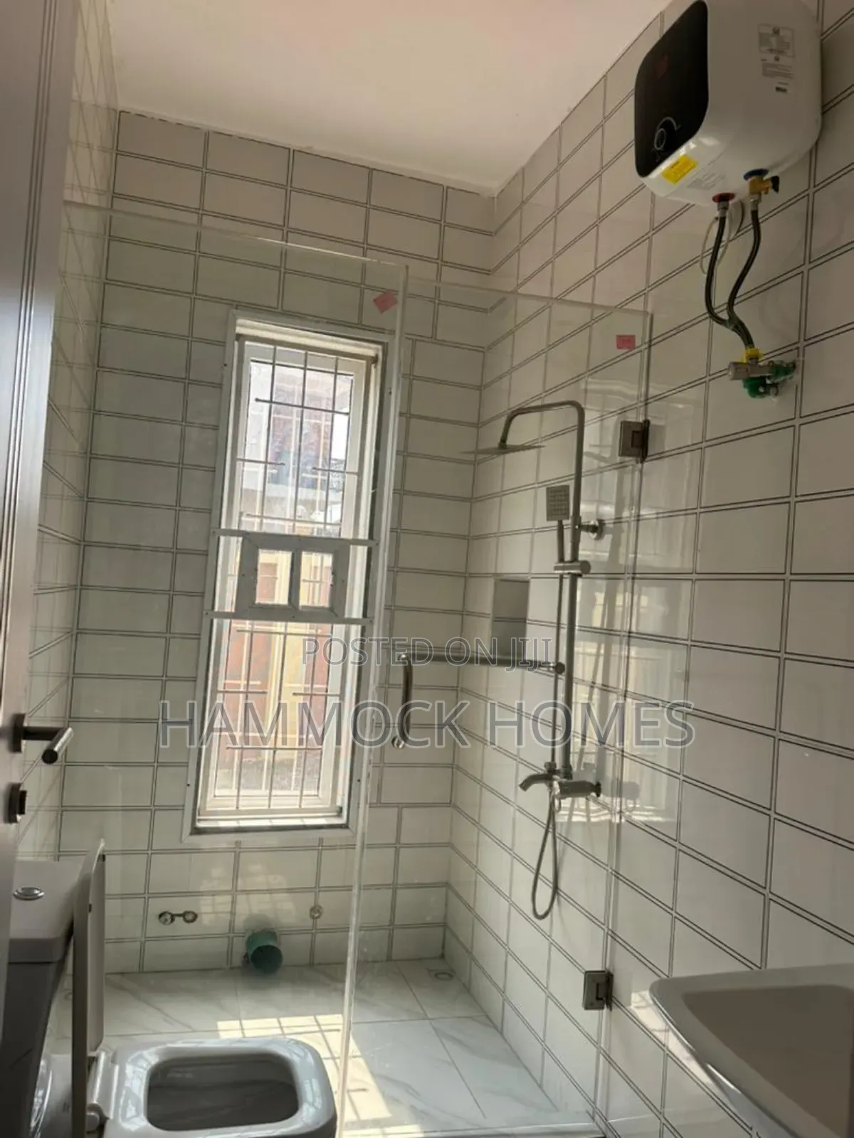 4bdrm Duplex in Jericho Gra for sale in Jericho
