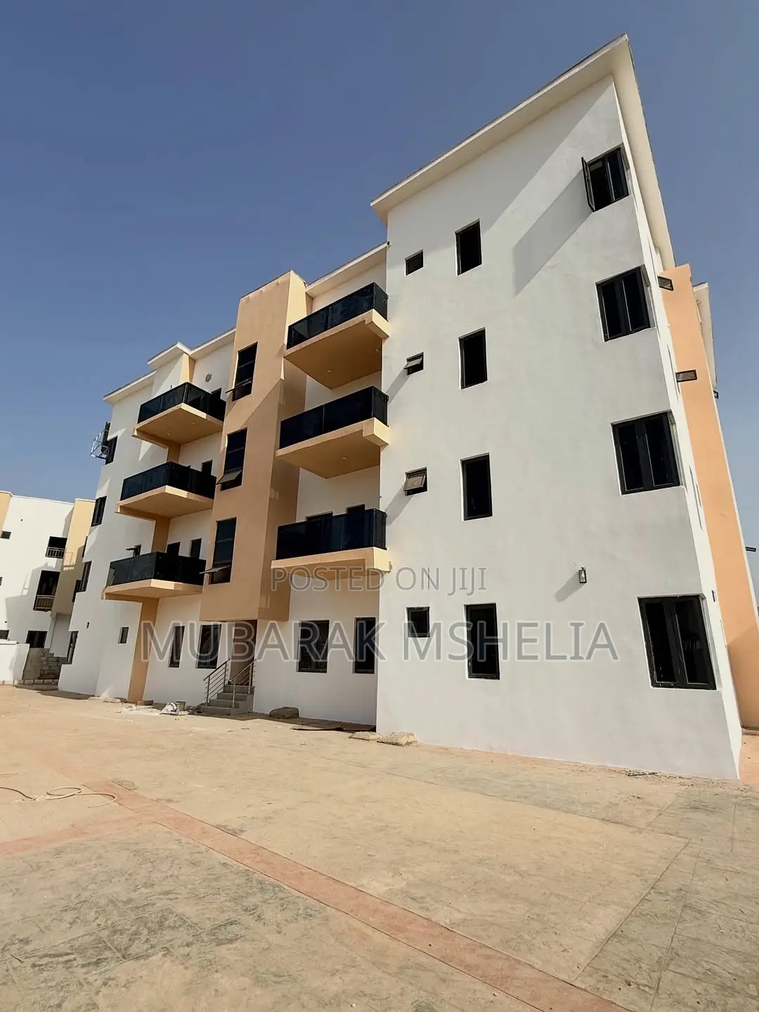3bdrm Block of Flats in Jahi for sale in Jahi