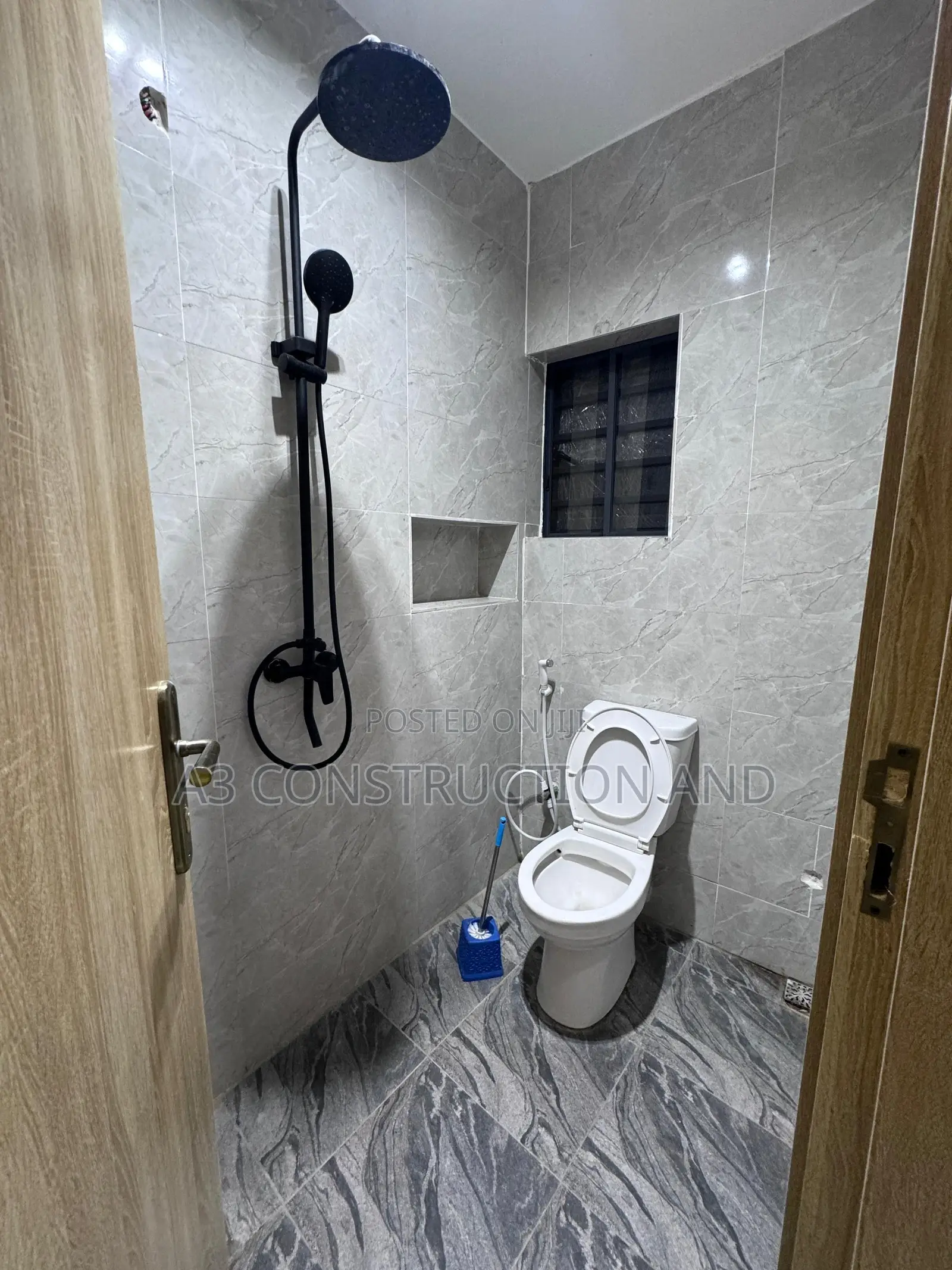 3bdrm Duplex in Kolapo Ishola Gra, Akobo for rent in Akobo