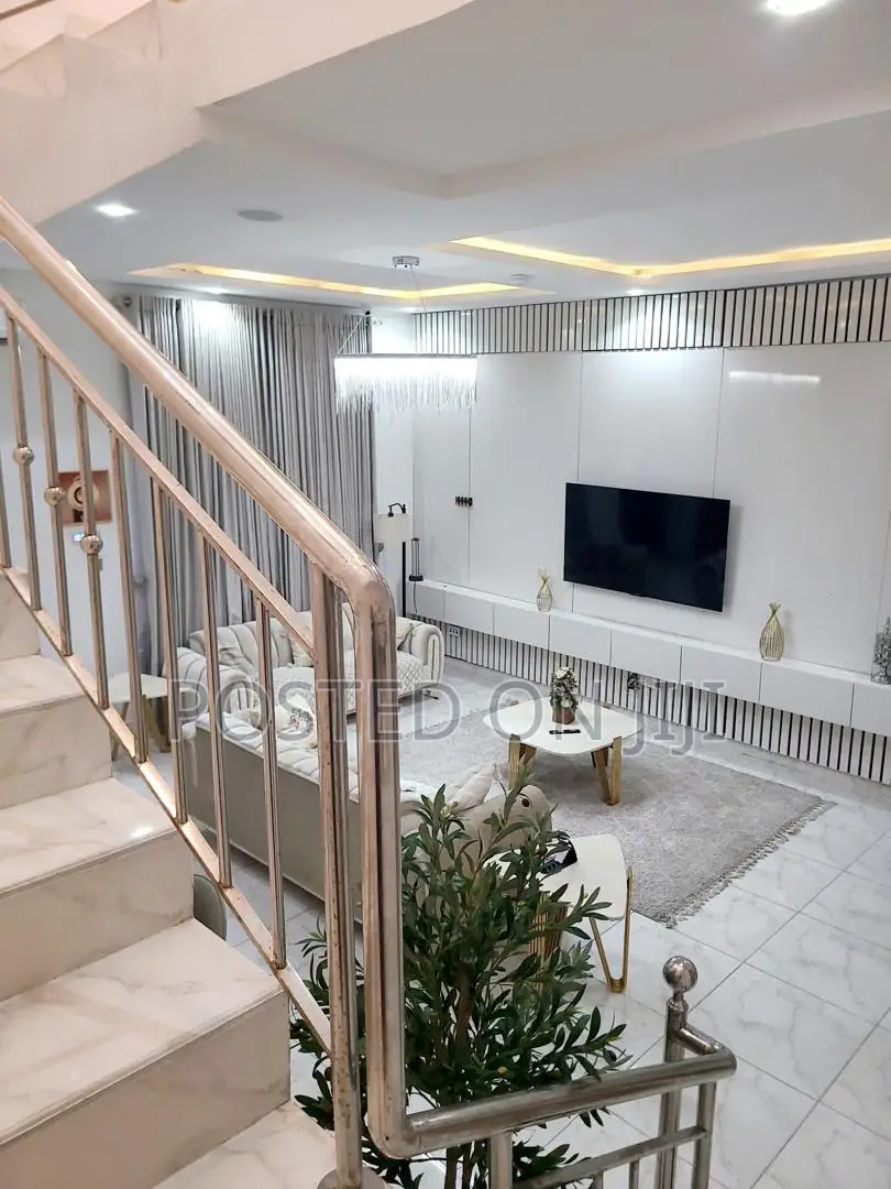 Service Apartment in Lekki Phase 2