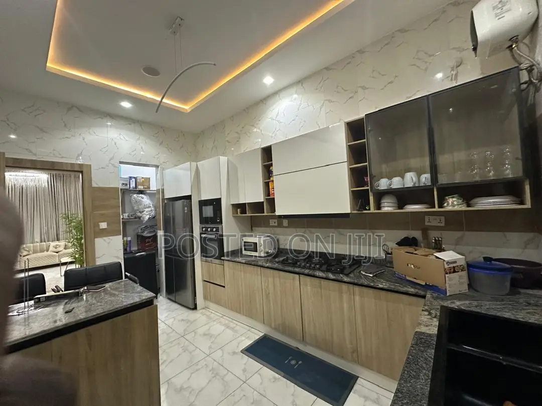 Service Apartment in Lekki Phase 2