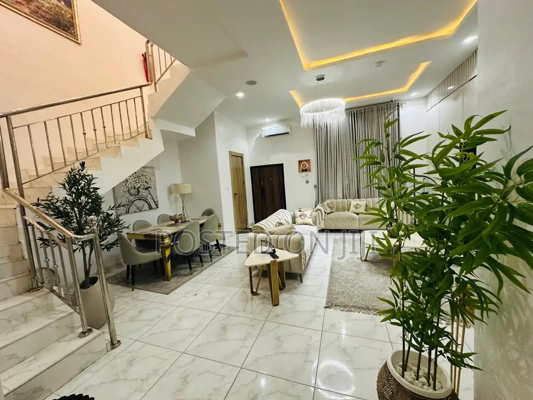 Service Apartment in Lekki Phase 2