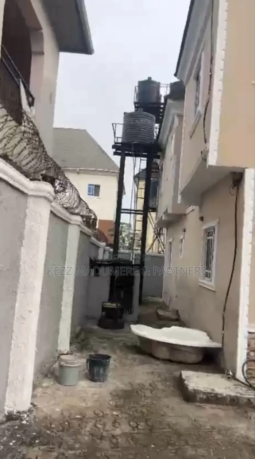 5bdrm Duplex in Akachi Pocket Layout for sale in Owerri