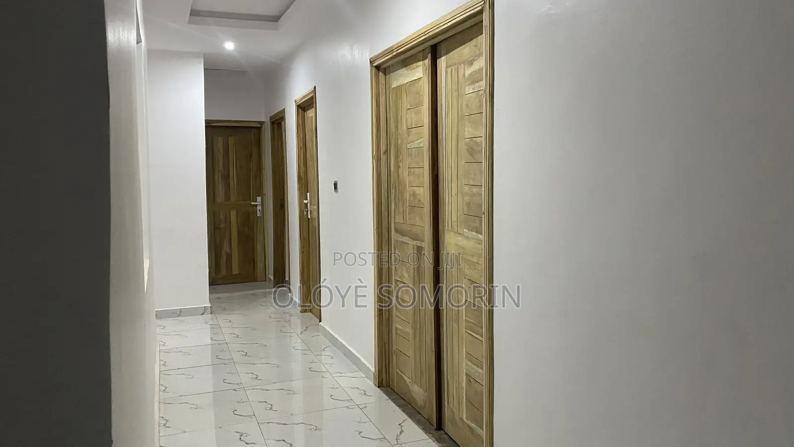 8bdrm Bungalow in Moganna, Elebu, Akala Express for sale in Akala Express