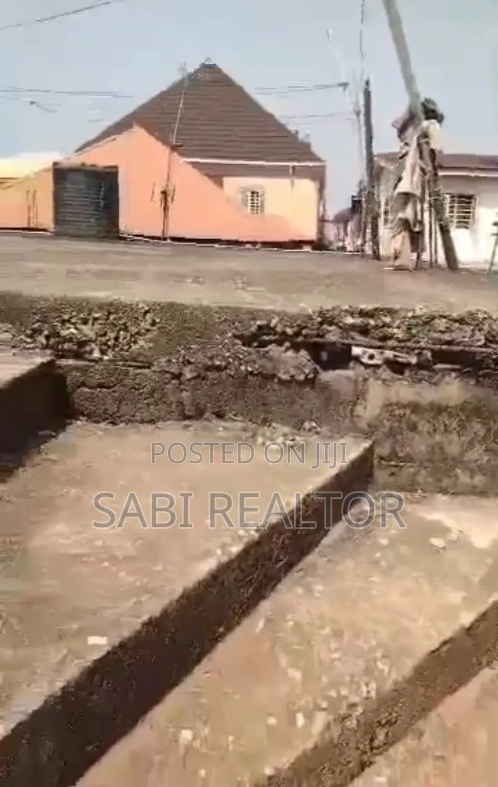 Land for Sale With Uncompleted 2 Units of Bedroom Flat and a Bungalow in Egbeda