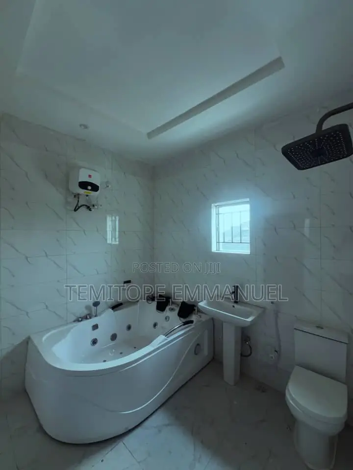 Furnished 4bdrm Duplex in Shagari Estate Ipaja, Egbeda for sale in Egbeda