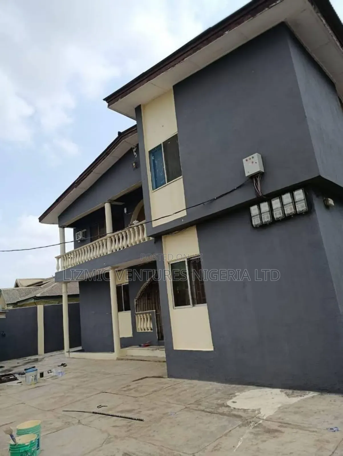 Furnished 3bdrm Block of Flats in Abaranje for sale in Abaranje