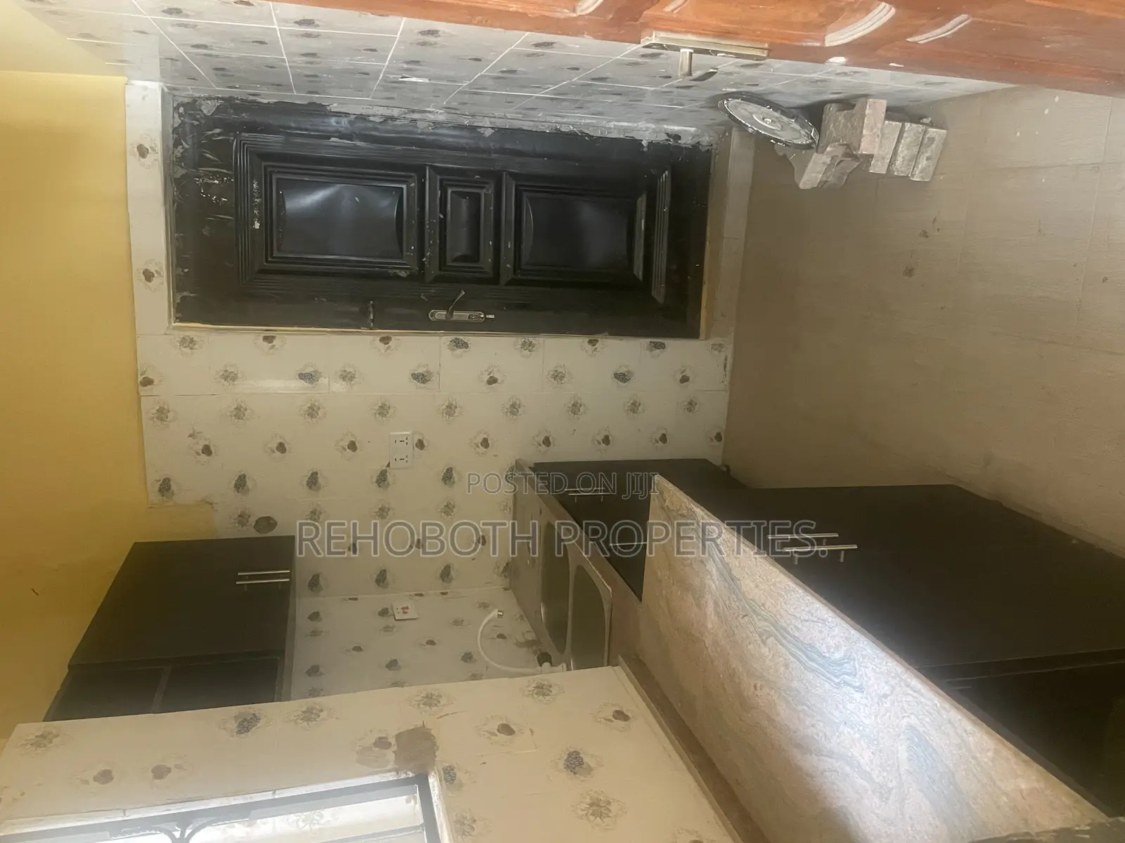 2bdrm Bungalow in Adeosun, Oluyole Estate for rent in Oluyole Estate