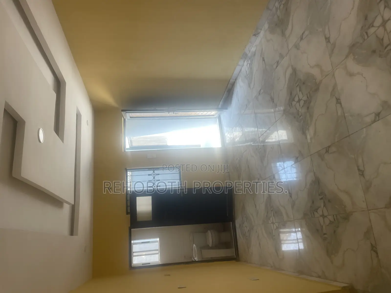 2bdrm Bungalow in Adeosun, Oluyole Estate for rent in Oluyole Estate