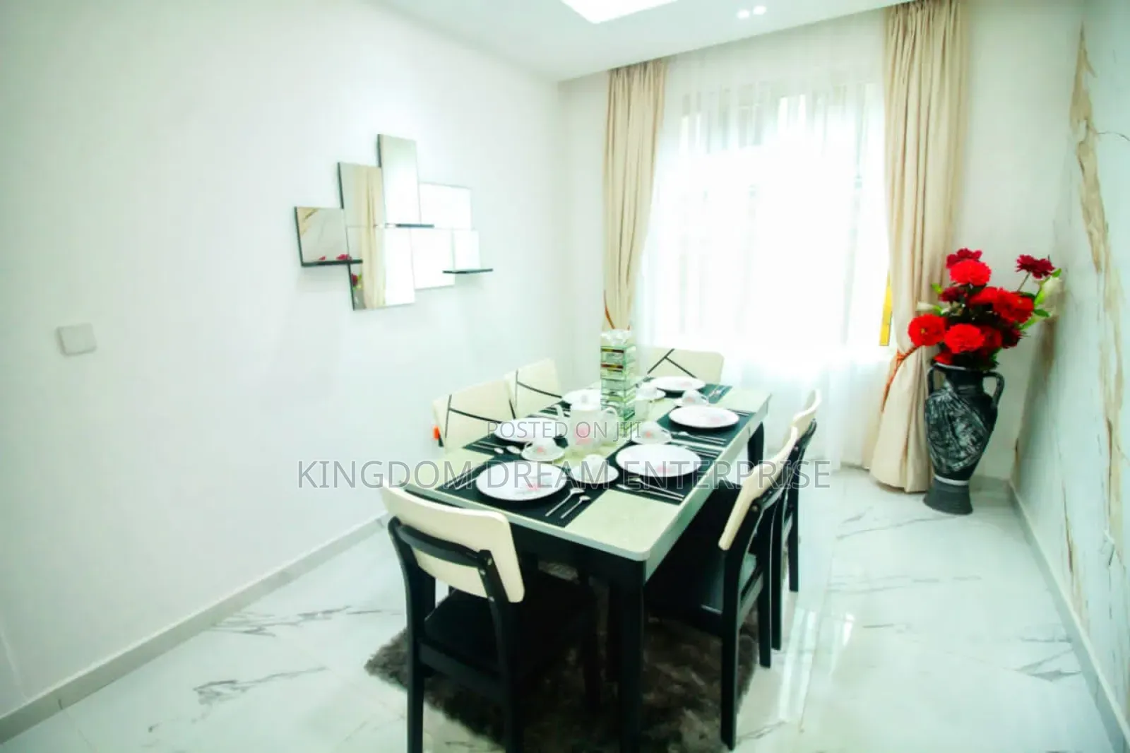 20bdrm Apartment in Lekki Phase 1 for sale in Lekki