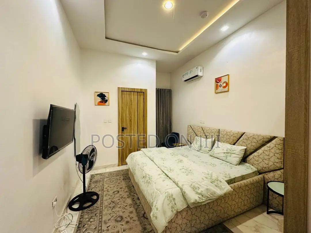 Service Apartment in Lekki Phase 2