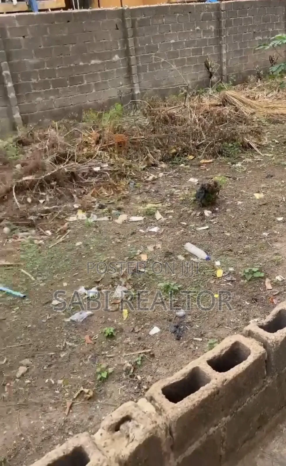 Land for Sale at Alakuko Standard Half Plot of Land for Sale in Alakuko