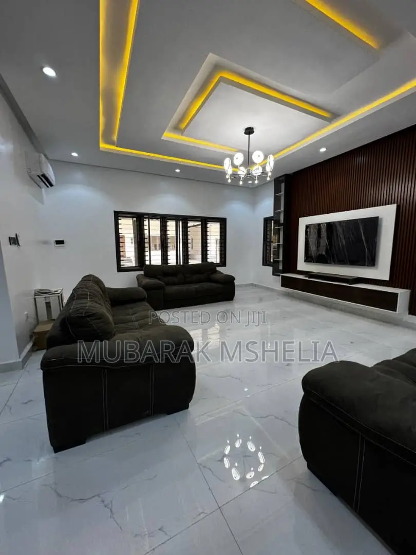 5bdrm Duplex in Katampe Extension for sale in Katampe Extension