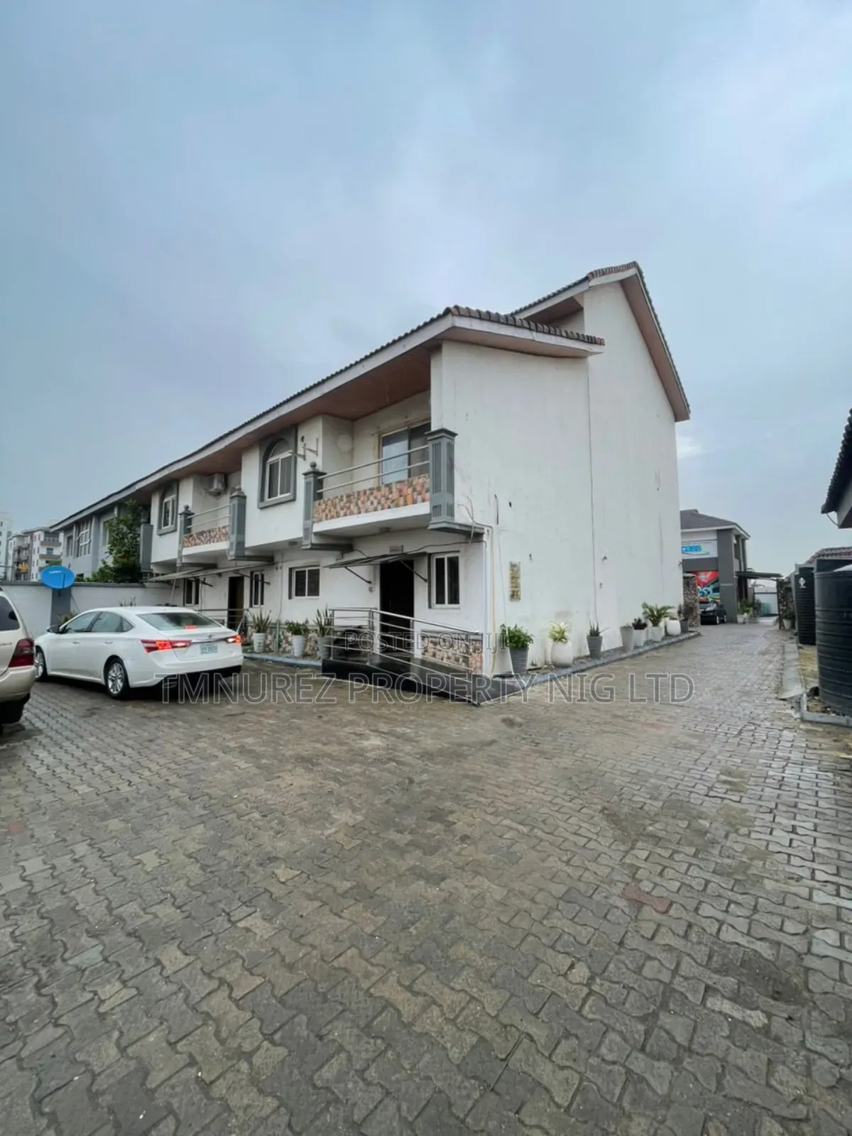 3bdrm Duplex in Vi, Victoria Island for rent in Victoria Island