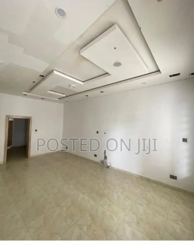3bdrm Duplex in Royal Pine, Lekki Phase 2 for sale in Lekki Phase 2
