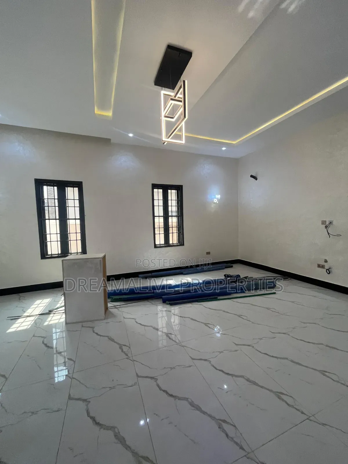 6bdrm Duplex in Efab Metropolis, Gwarinpa for sale in Gwarinpa