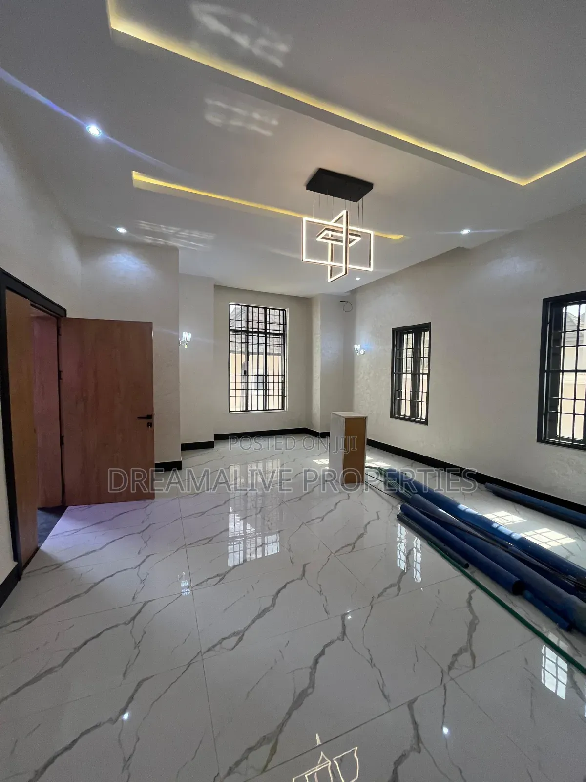 6bdrm Duplex in Efab Metropolis, Gwarinpa for sale in Gwarinpa