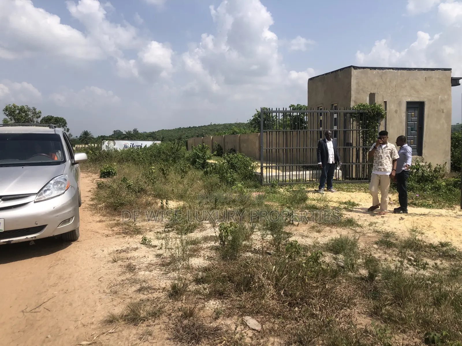 Land in an Estate in Egborode Along Warri Sapele Road Warri Delta in Warri