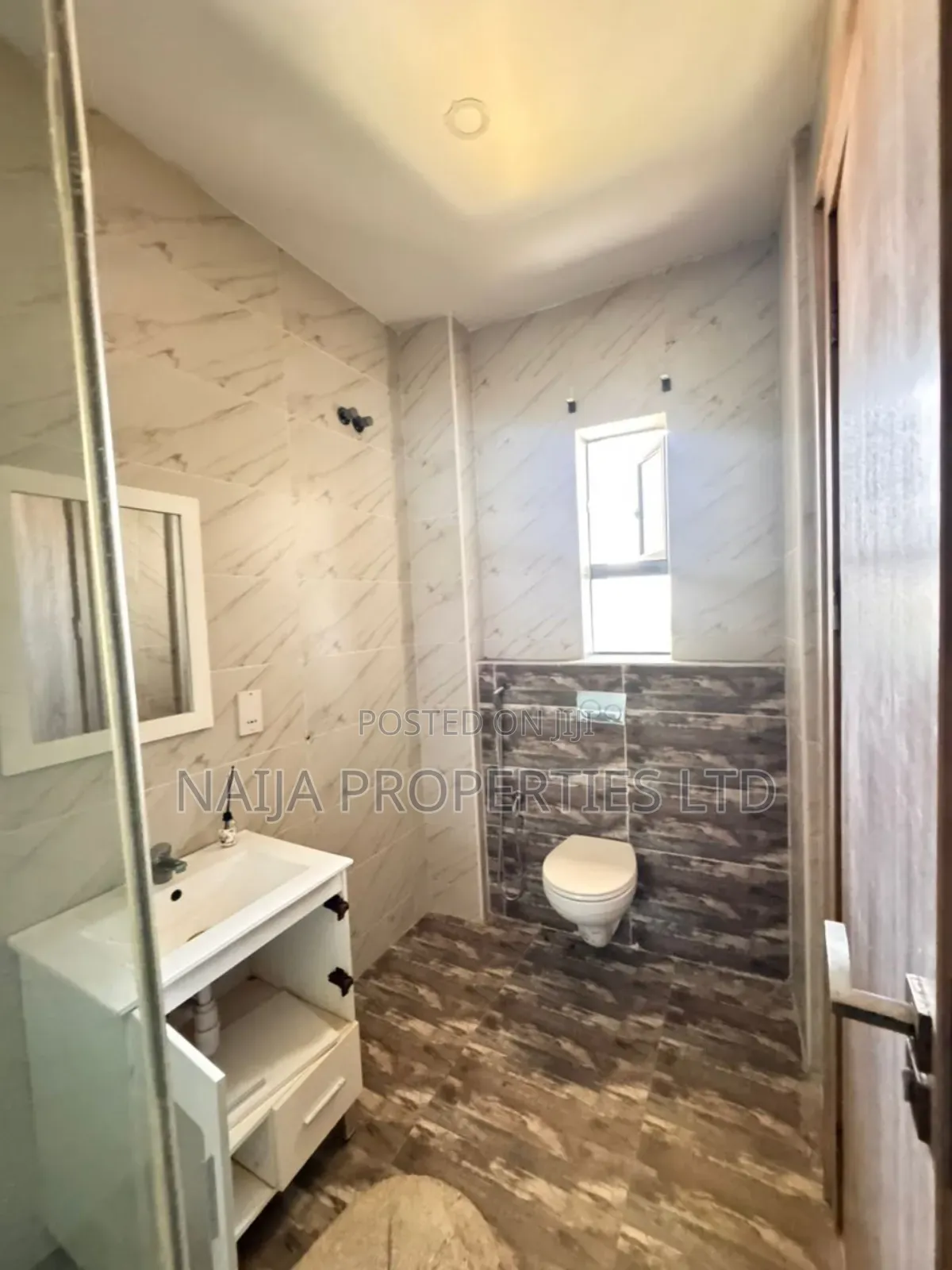 4bdrm Townhouse / Terrace in Oniru Estate, Victoria Island for rent in Victoria Island