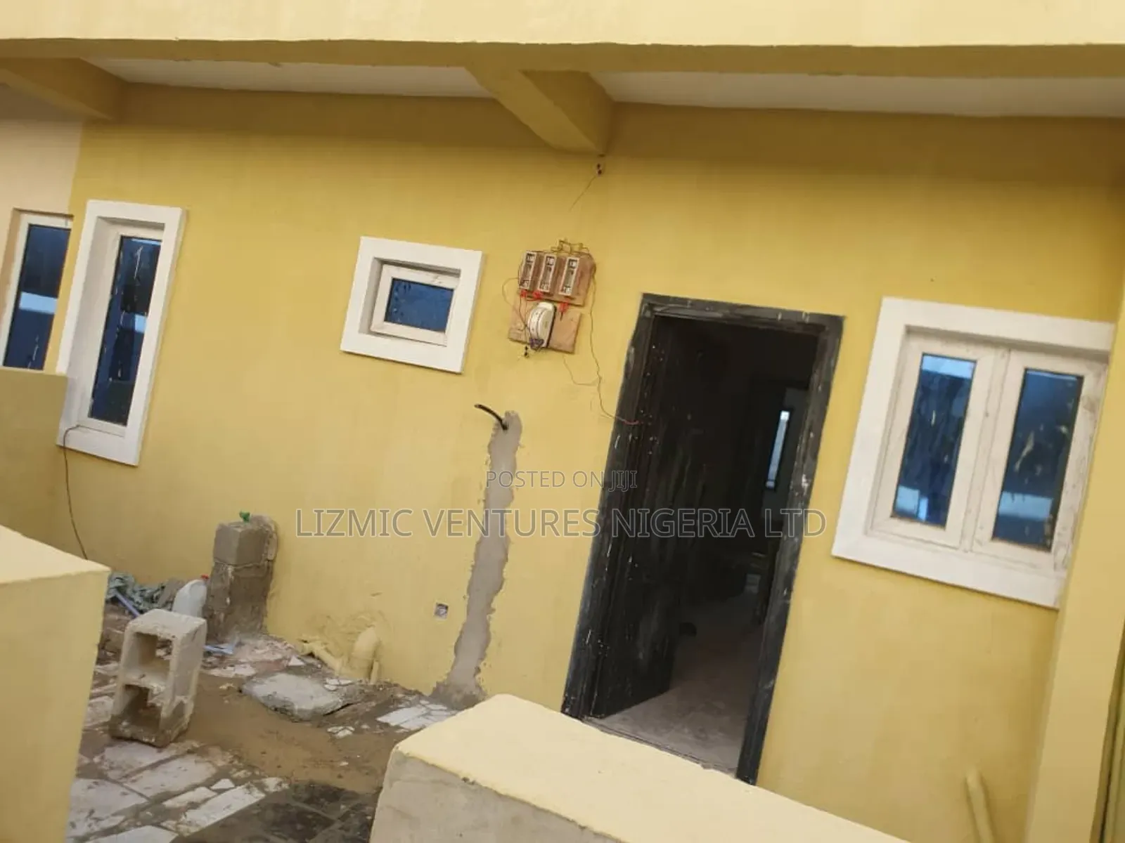 Furnished 3bdrm Duplex in Meridian Park, Awoyaya for sale in Awoyaya