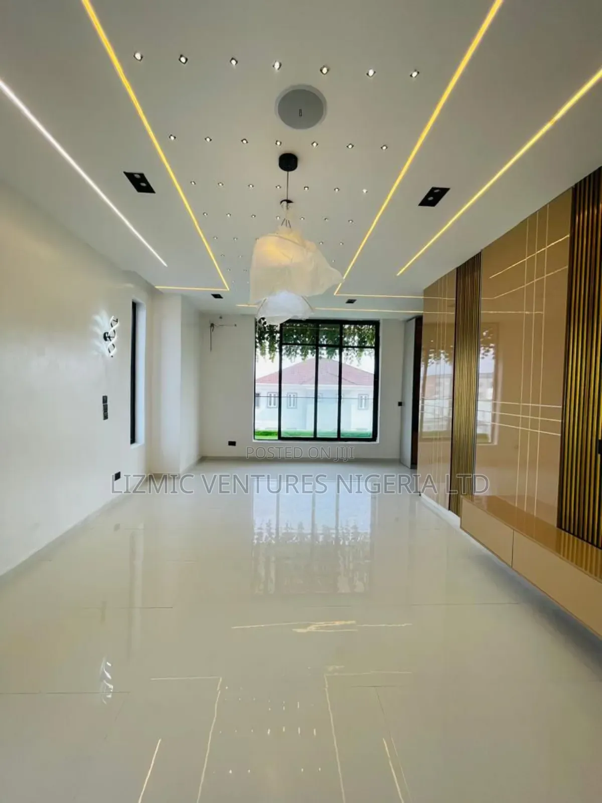 Furnished 4bdrm Duplex in Palm City, Lekki Phase 1 for sale in Lekki Phase 1