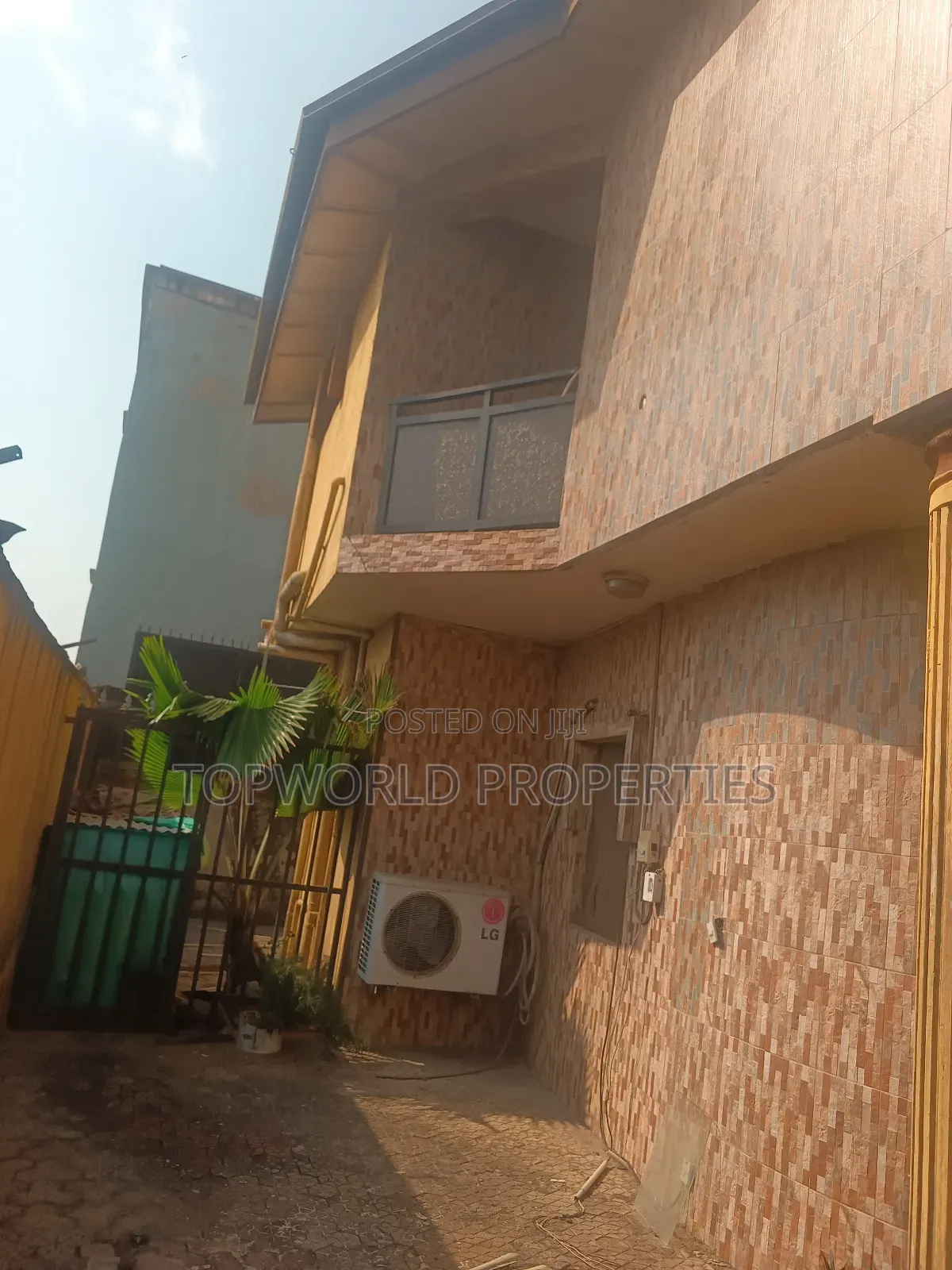 6bdrm Duplex in Fagba Ifako Ijaiye for sale in Fagba