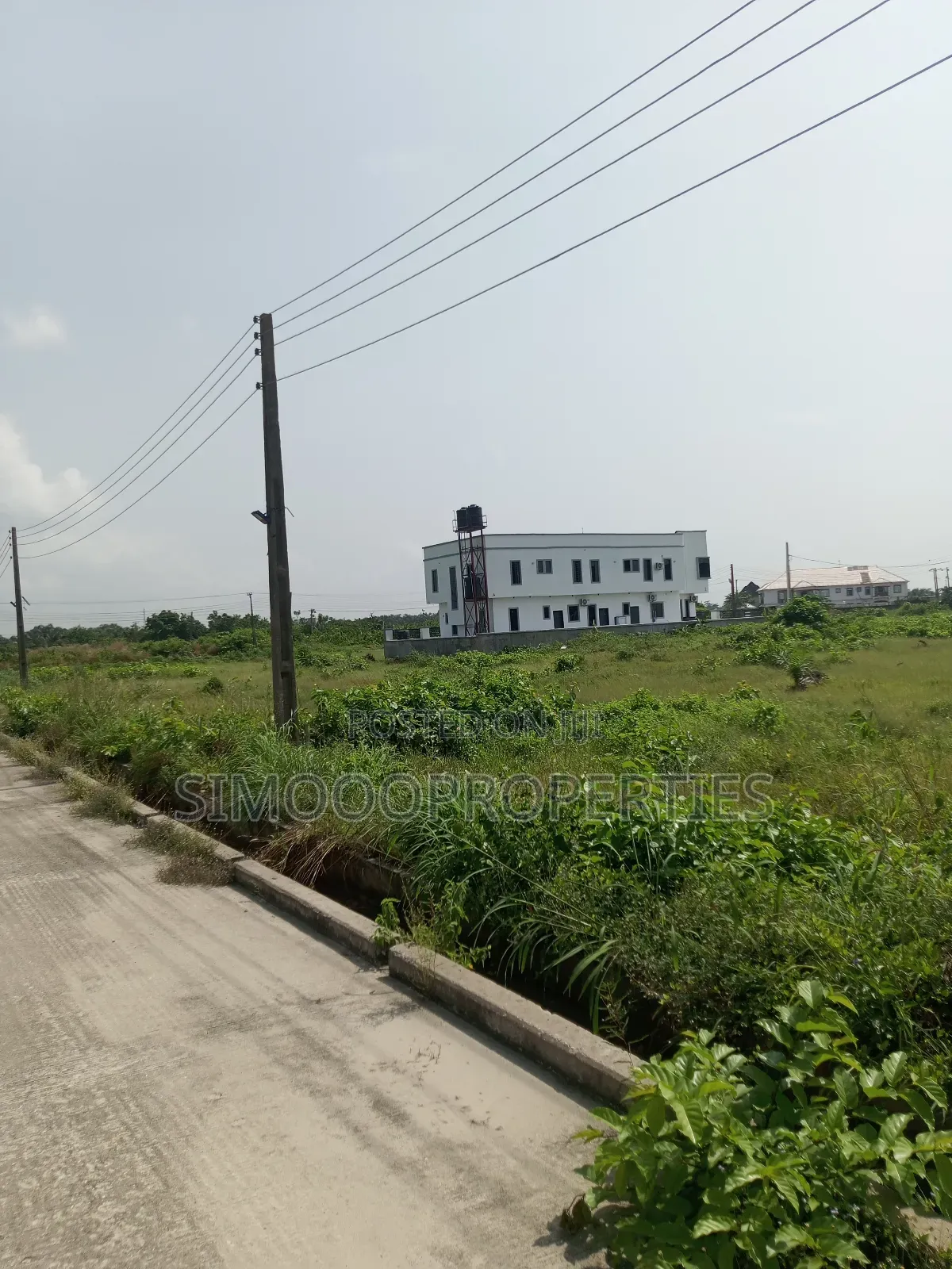 900sqm of Land for Sale Inside Beachwood Estate Malete in Bogije