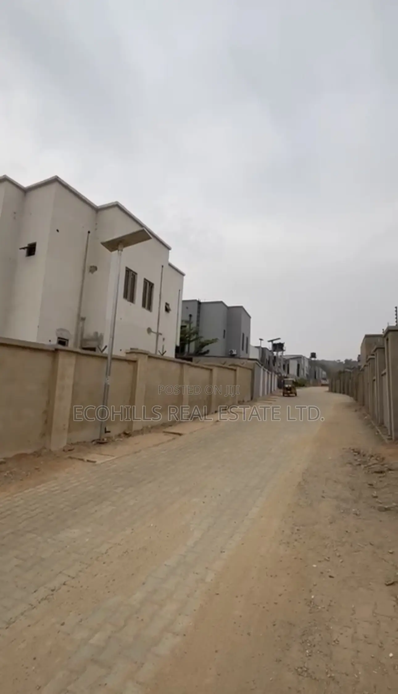 500sqm Land in Katampe Extension