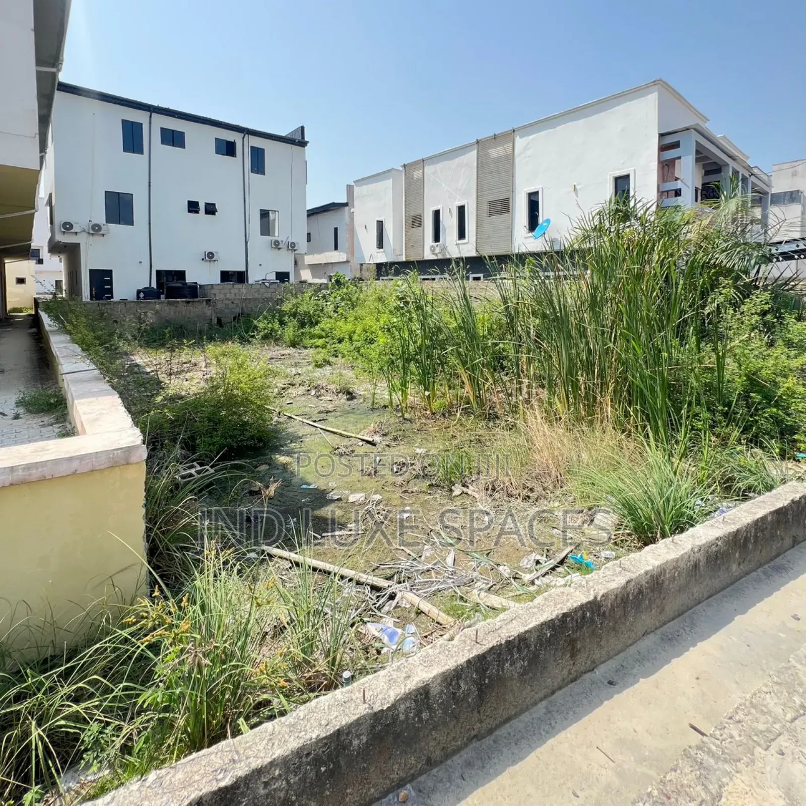 300sqm of Land in Ajah in Ajah