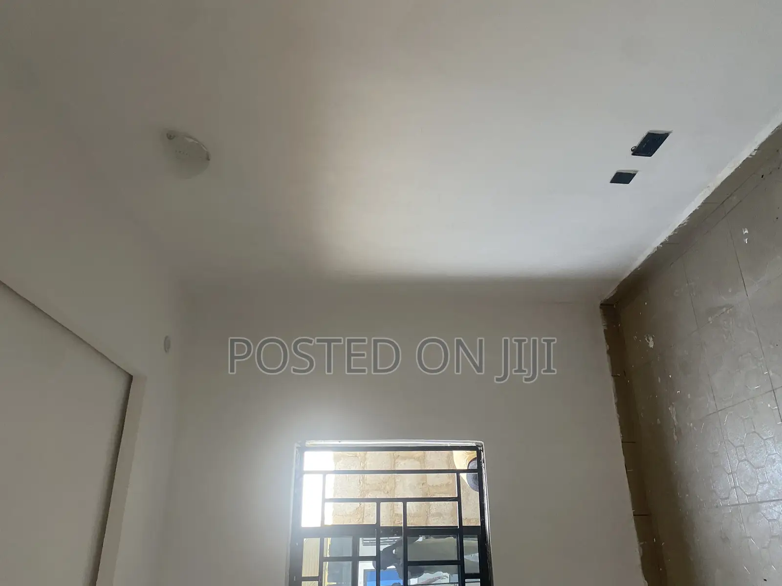 Studio Apartment in Gra, Sabon Lugbe for rent in Sabon Lugbe