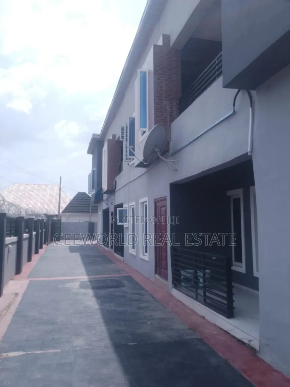 2bdrm Apartment in Peace Estate Elebu, Akala Express for rent in Akala Express