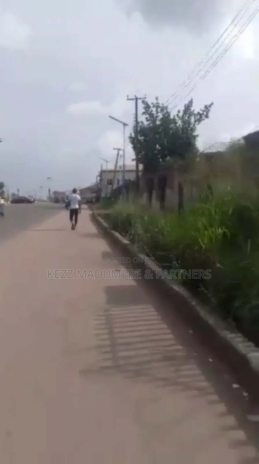 For Sale : 6 Plots Along Amakohia Orlu Road, Owerri, Imo State in Owerri