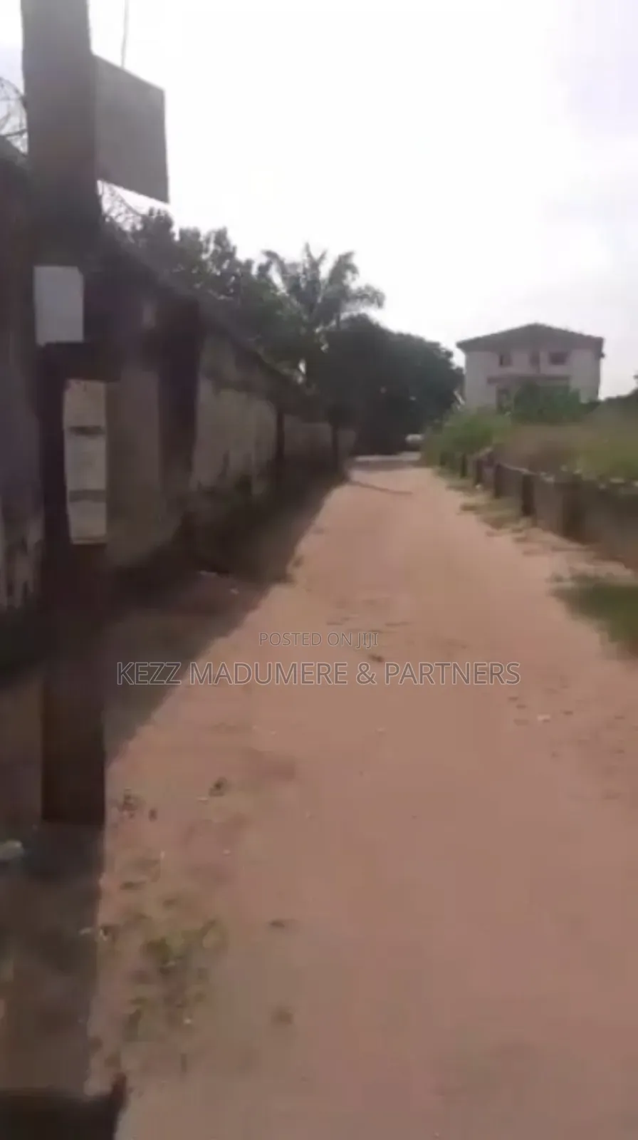 For Sale : 6 Plots Along Amakohia Orlu Road, Owerri, Imo State in Owerri
