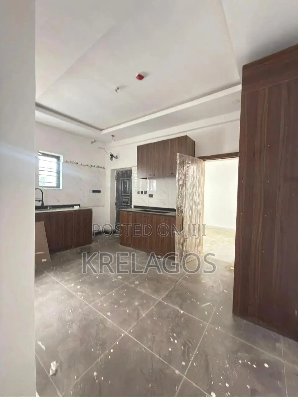 2 Bedroom Apartment in Ajiwe