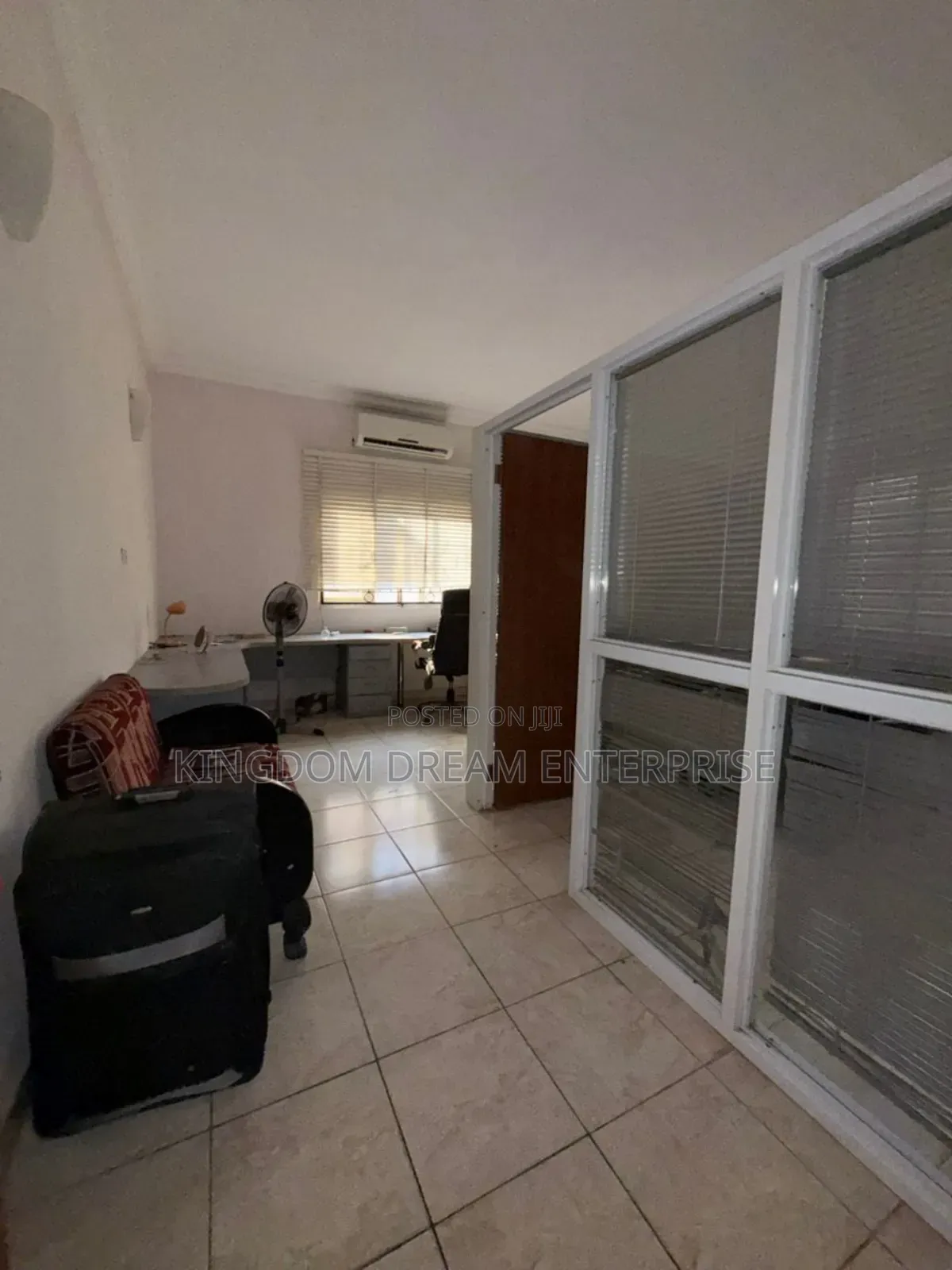 5 Bedroom Semi Detached House Lekki Phase 1 Right Lagos Commercial in Lekki